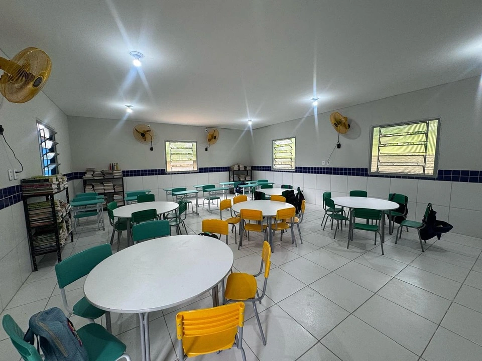 Prefeito Gustavo Medeiros entrega obras de melhorias para escolas de União