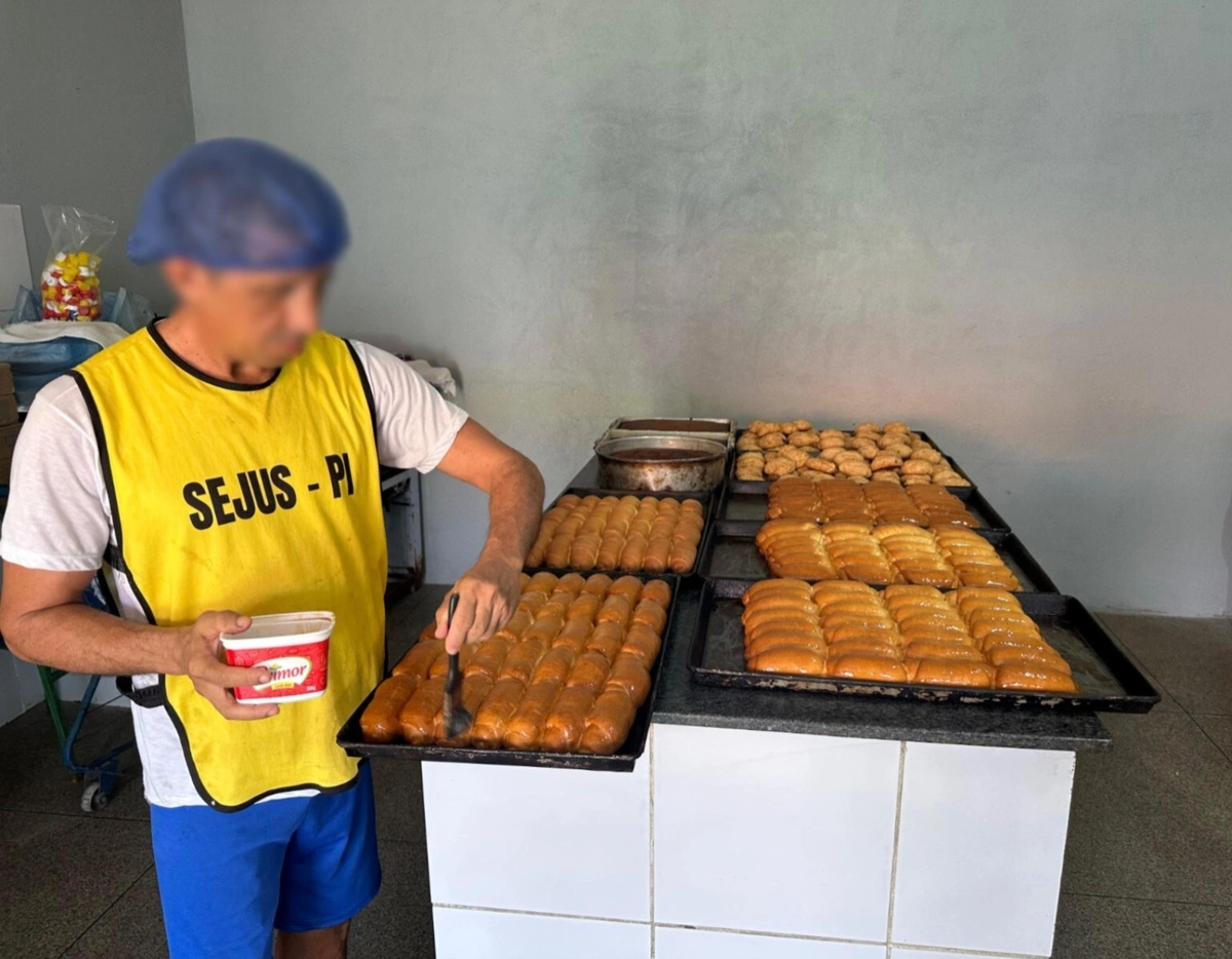 Projeto ensina panificação a internos e reduz reincidência criminal em Picos