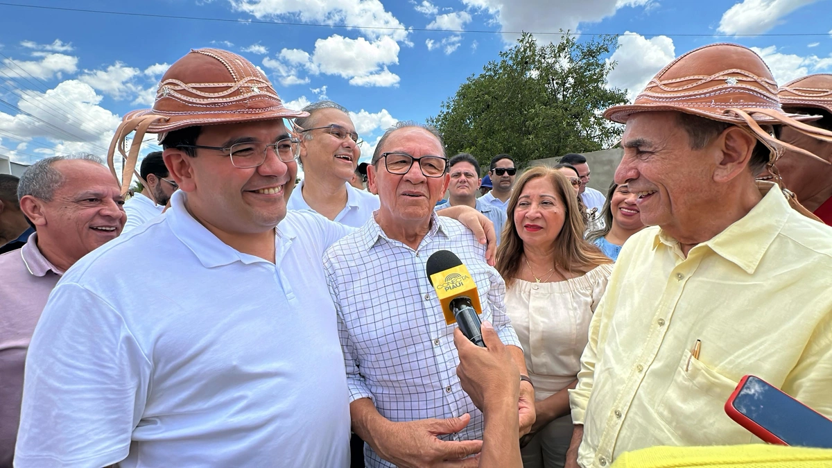 Rafael Fonteles entrega obras pavimentação asfáltica em Bonfim do Piauí