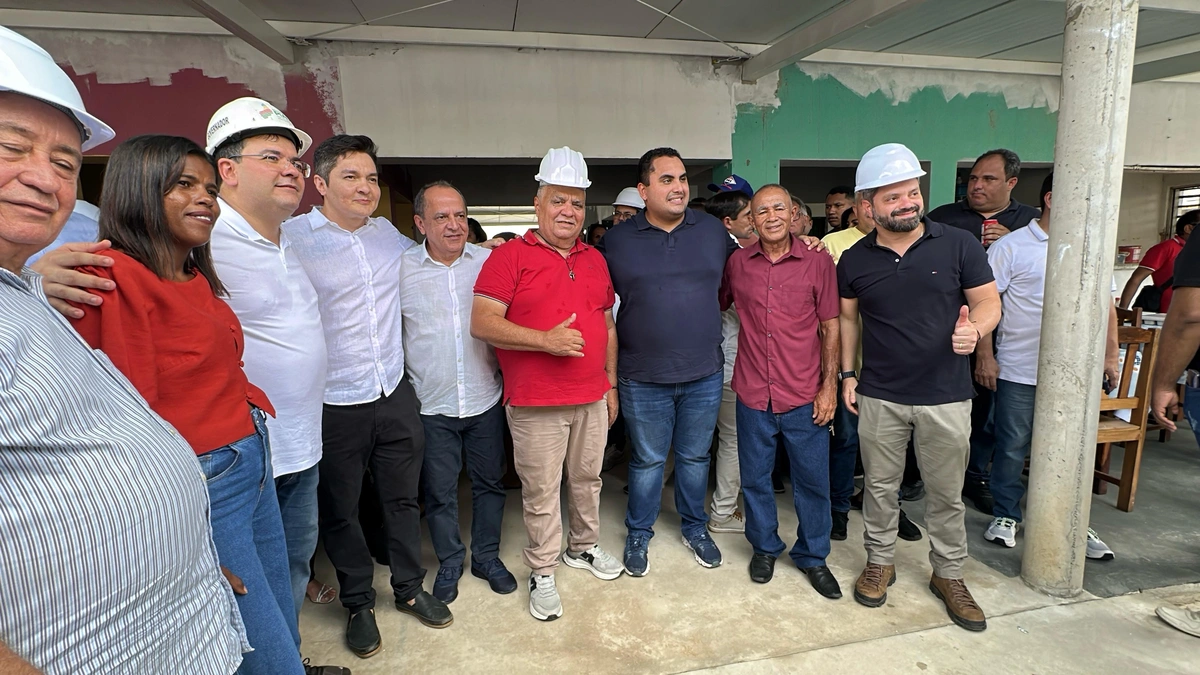 Rafael Fonteles visita Regeneração e implanta serviços de saúde e segurança