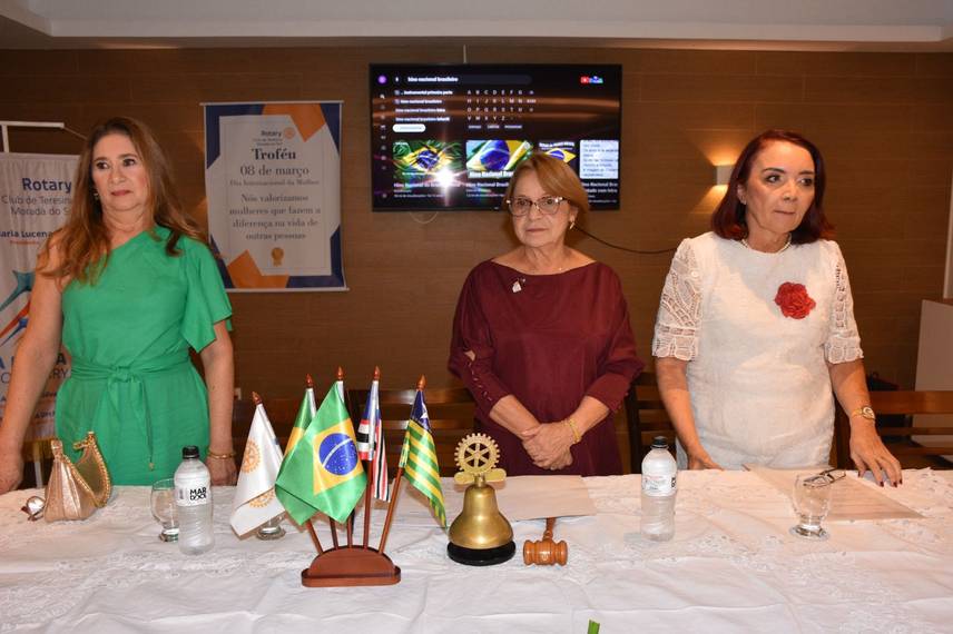 Rotary Club de Teresina Morada do Sol homenageia mulheres em evento festivo Rotary Club de Teresina Morada do Sol homenageia mulheres em evento festivo