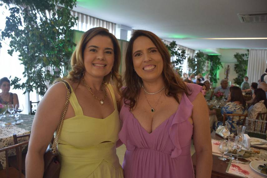 Socorro Rocha celebra 80 anos com almoço entre familiares e amigos em Teresina Socorro Rocha celebra 80 anos com almoço entre familiares e amigos em Teresina