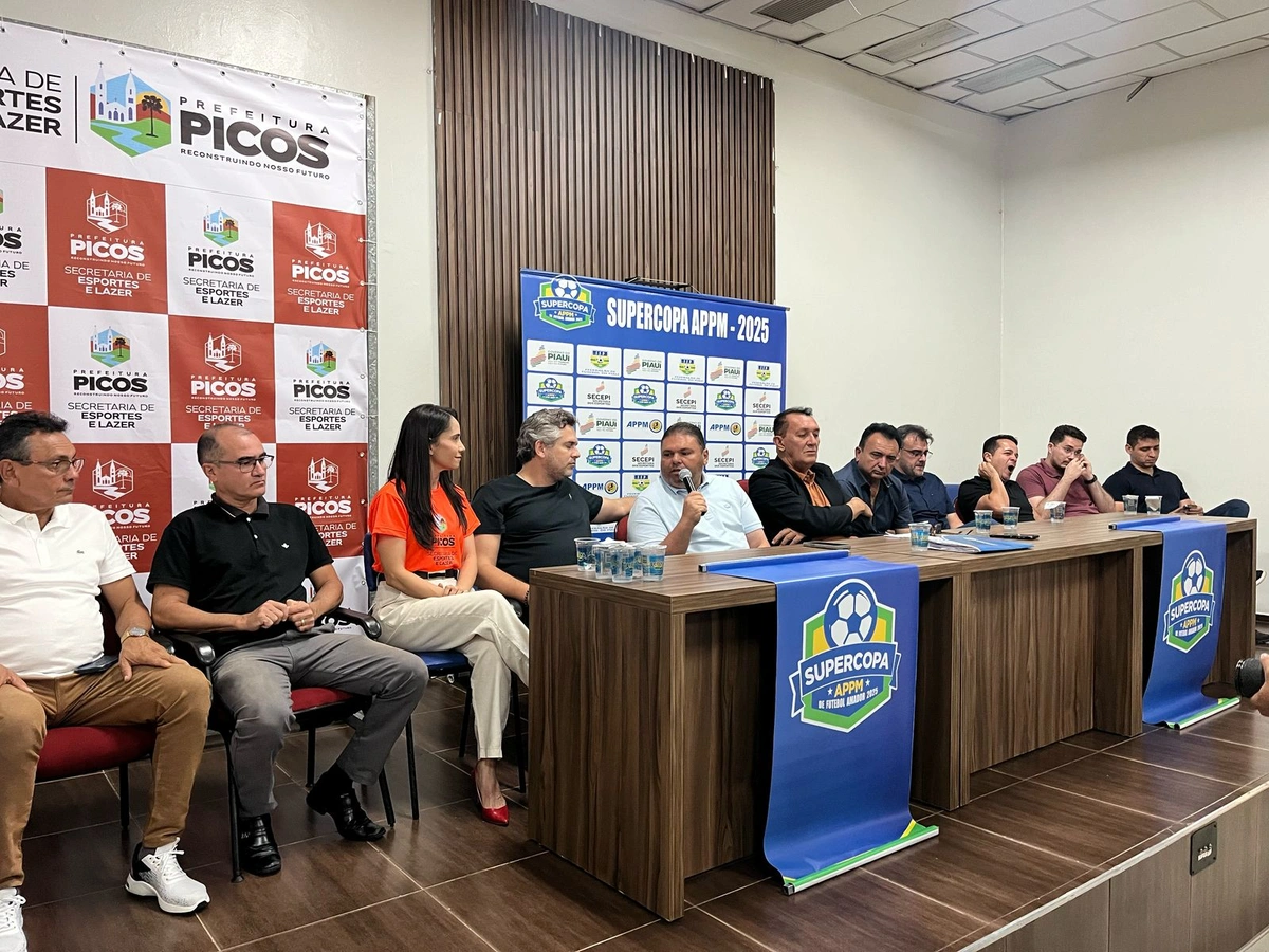 Supercopa APPM: Prefeitos e Secretários do Vale do Guaribas participam de reunião em Picos