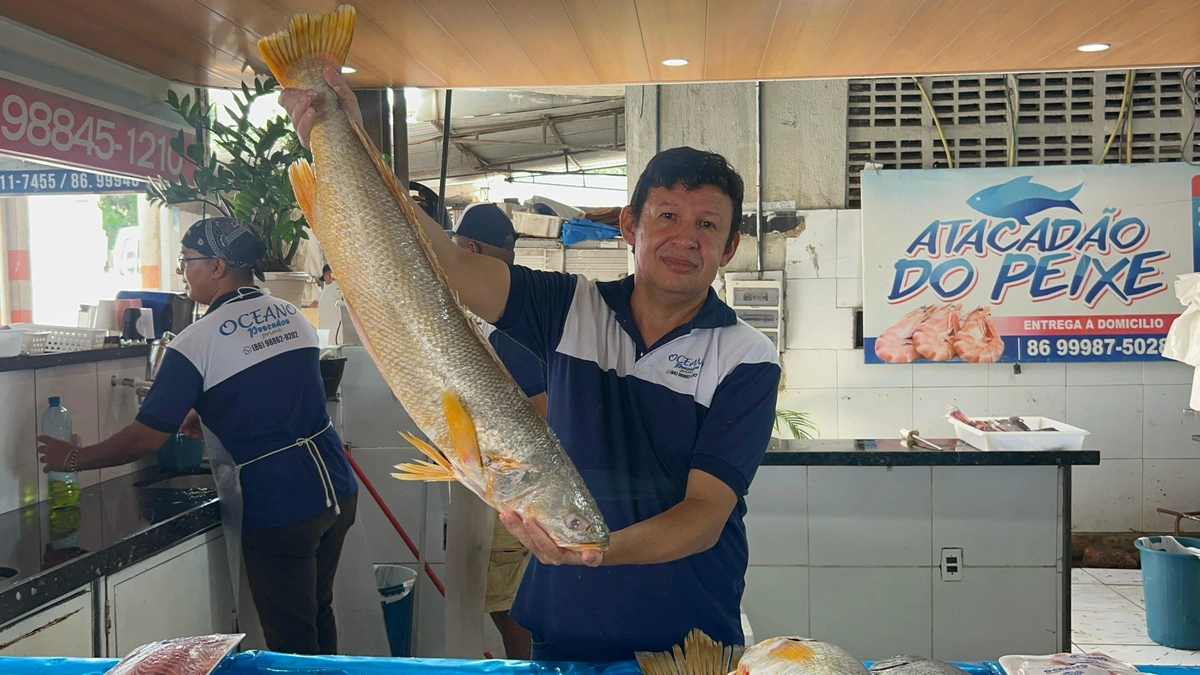 Venda de pescados na Quaresma tem alta nos preços e consumidores mantêm tradição