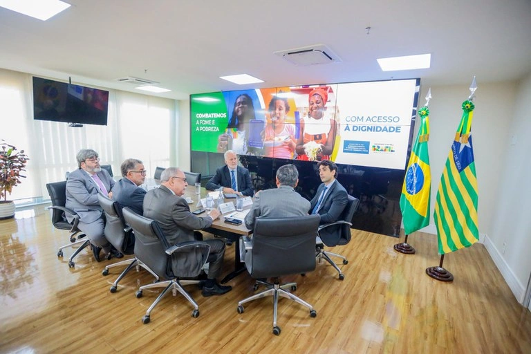Wellington Dias e presidente do BC discutem o Programa Acredita