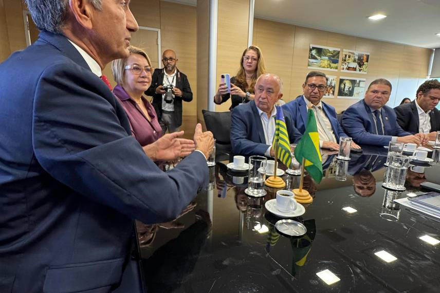 Admaelton Bezerra busca investimentos em Brasília Admaelton Bezerra busca investimentos em Brasília