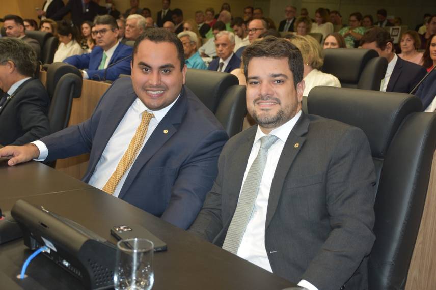 Alepi celebra 40 anos do Palácio Petrônio Portela com sessão especial e exposição histórica Alepi celebra 40 anos do Palácio Petrônio Portela com sessão especial e exposição histórica
