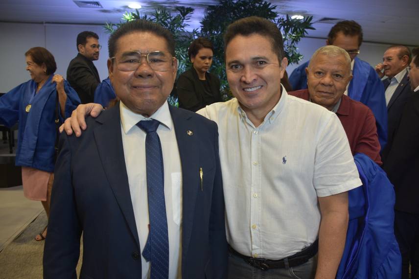 Desembargador José James Gomes Pereira lança o livro Direito na Prática no Sesc Cajuína Desembargador José James Gomes Pereira lança o livro Direito na Prática no Sesc Cajuína