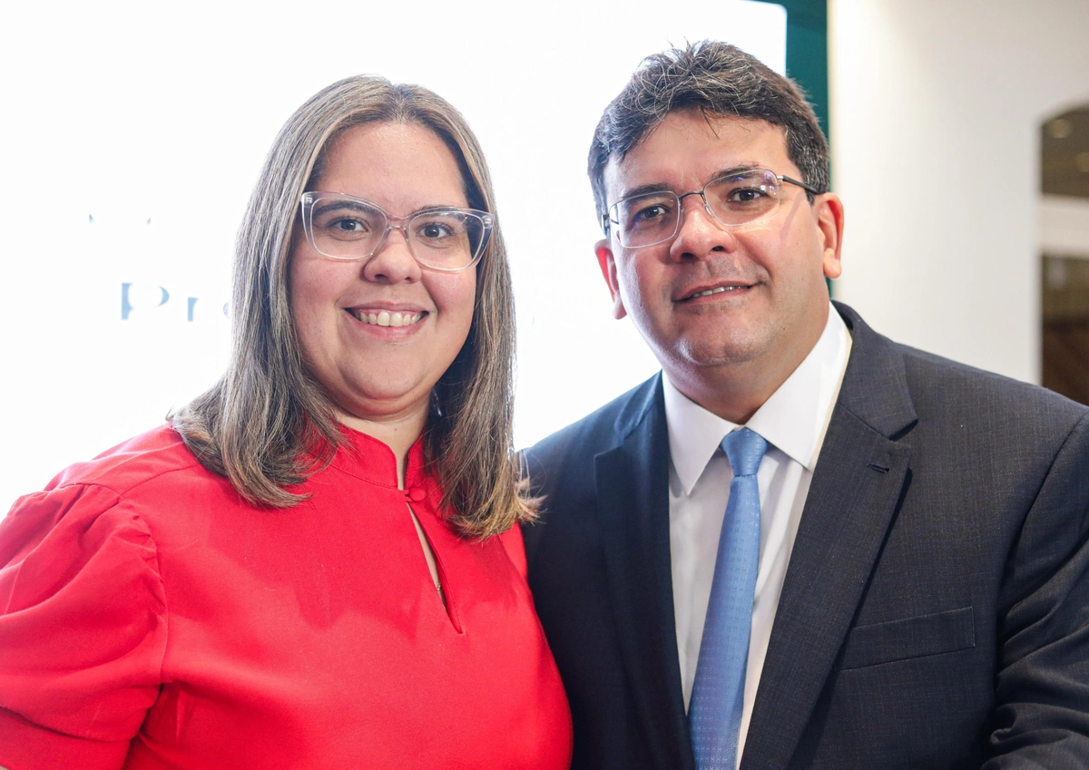 Diretora Geral do Detran, Luana Barradas e Governador do Piauí, Rafael Fonteles