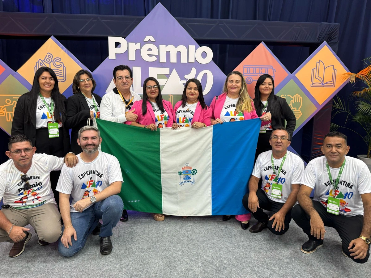 Esperantina é reconhecida no Prêmio Alfa-10 e celebra destaque na alfabetização
