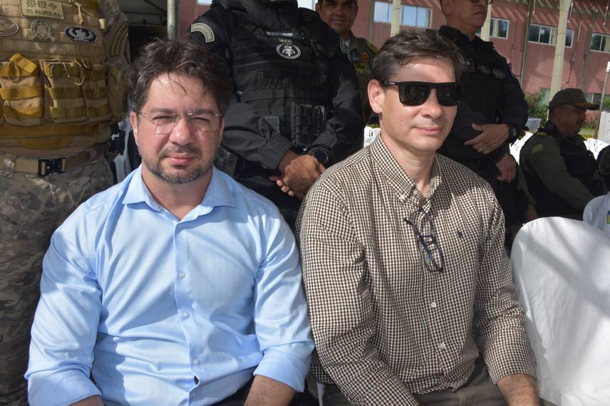 Polícia Militar do Piauí celebra Dia de Tiradentes com solenidade no Comando-Geral Polícia Militar do Piauí celebra Dia de Tiradentes com solenidade no Comando-Geral