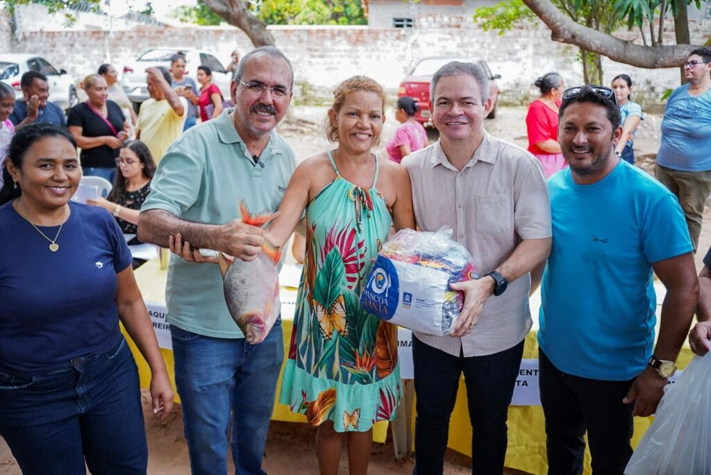 Prefeitura de Timon entrega 2 mil cestas básicas na Semana Santa