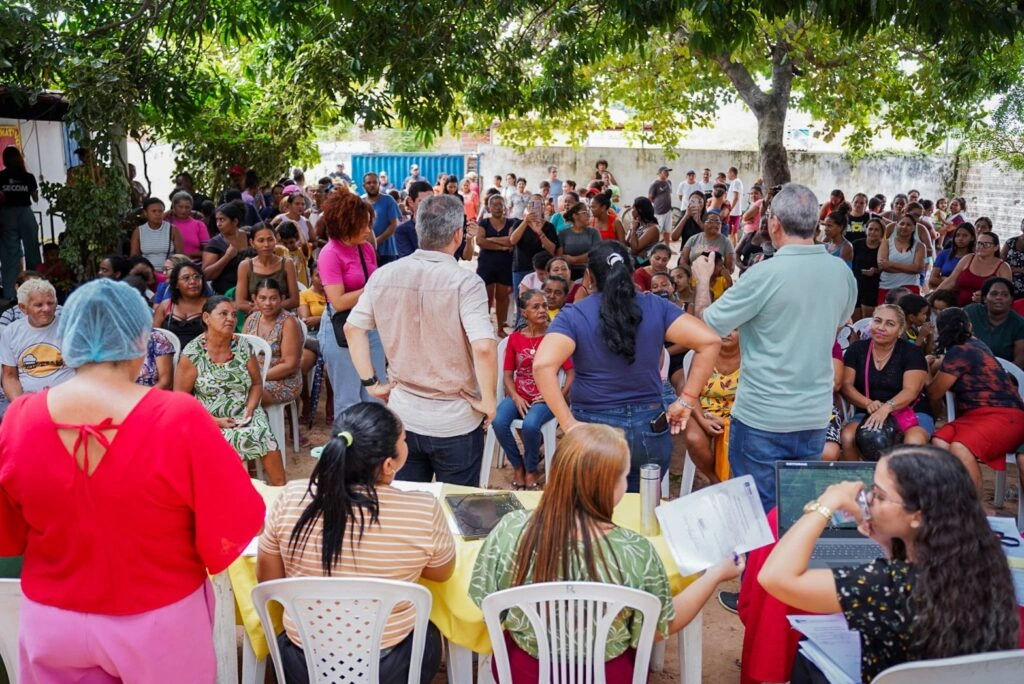 Prefeitura de Timon entrega 2 mil cestas básicas na Semana Santa