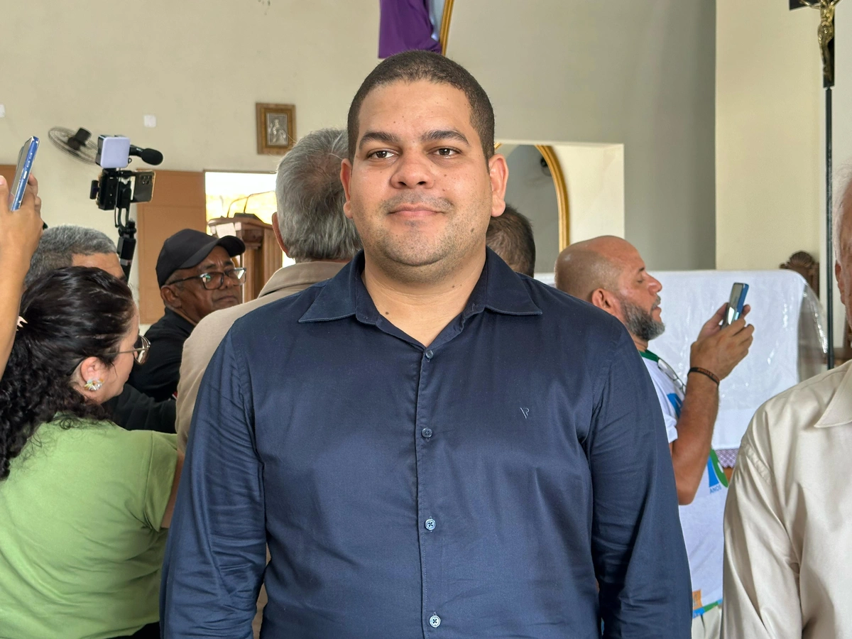 Representante do secretário de estado, Léo Rodrigues