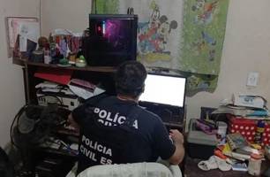 Adolescente é alvo de operação que investiga pedofilia e neonazismo em Oeiras (Foto: Reprodução)