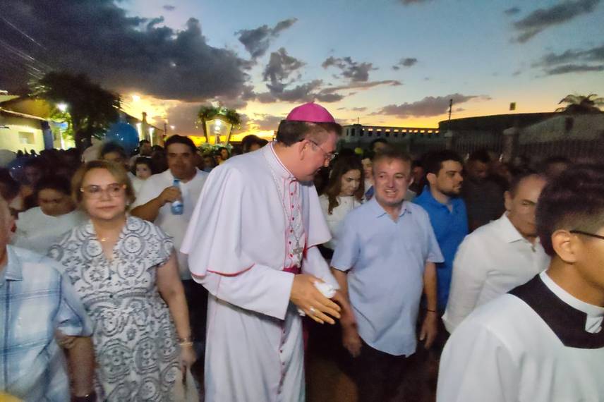 Campo Maior dá início aos festejos de Santo Antônio com muita fé e cultura Campo Maior dá início aos festejos de Santo Antônio com muita fé e cultura