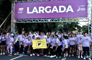 Corrida contra o Feminicídio reúne mais de 5 mil pessoas em Teresina (Foto: Francisco Leal)