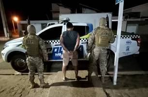 Dono do 'Bar Fecha Nunca' é preso por venda de drogas dentro de trailer em Picos (Foto: Divulgação/BEPI)