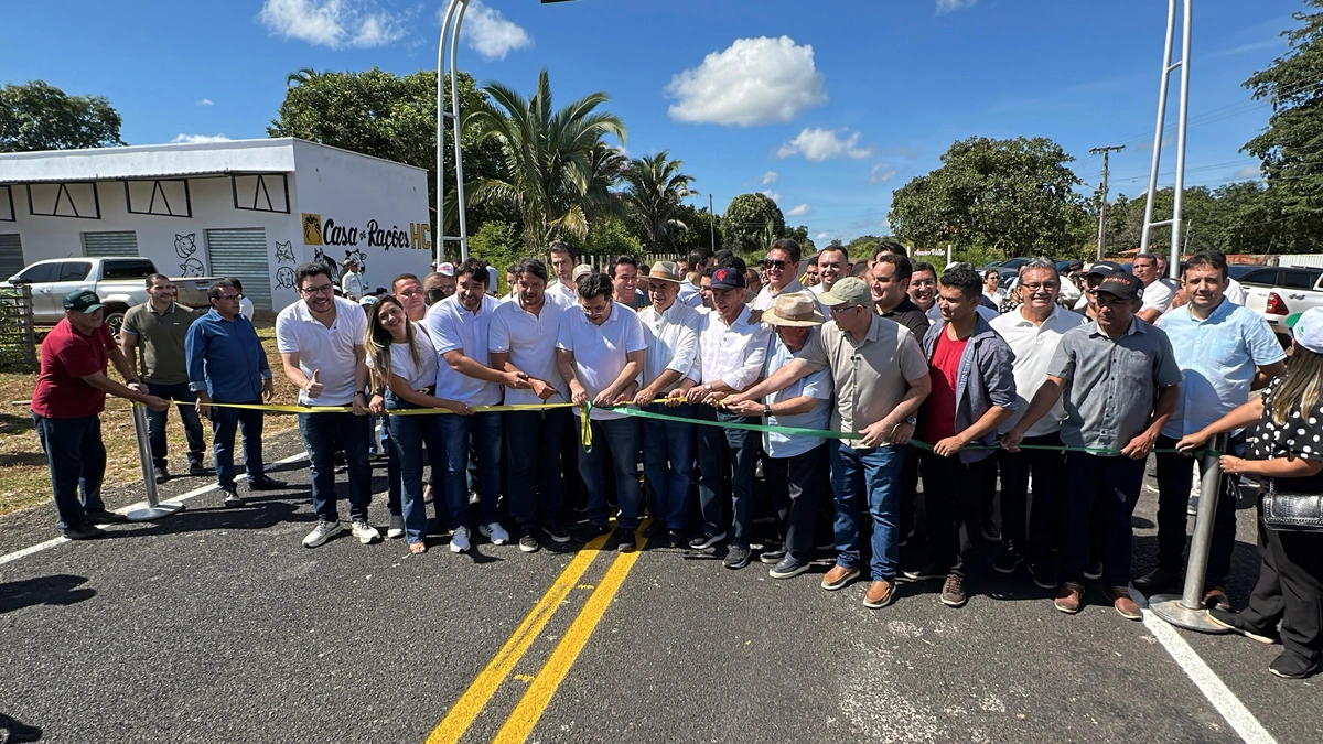 Governo do PI inaugura recuperação asfáltica da PI-223, ligando Estaca Zero a Beneditinos