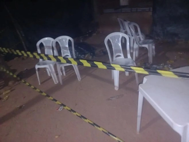 Homem é morto a facadas no Sul do Piauí e suspeito é preso em bar horas depois