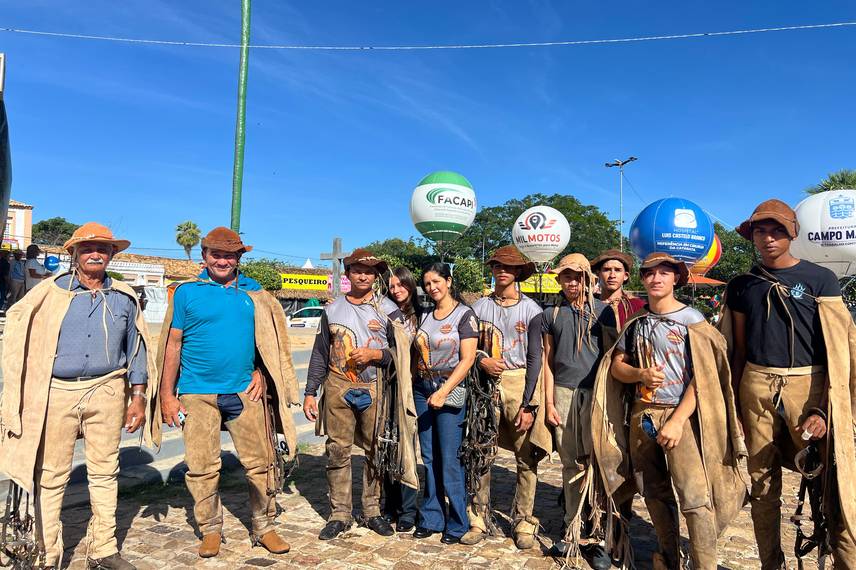Campo Maior celebra o Dia do Vaqueiro com cavalgada, missa e shows Campo Maior celebra o Dia do Vaqueiro com cavalgada, missa e shows