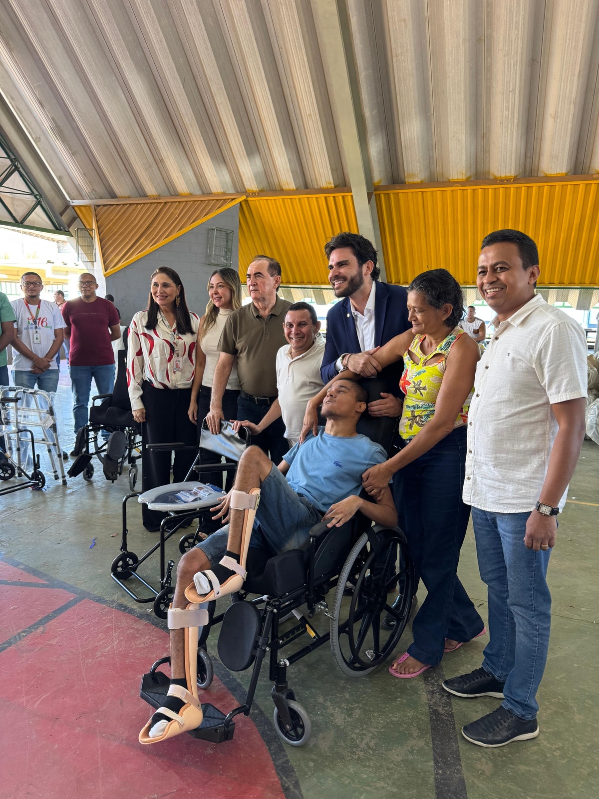 Dr. Marcus Kalume participa de entrega de órteses e próteses em Floriano