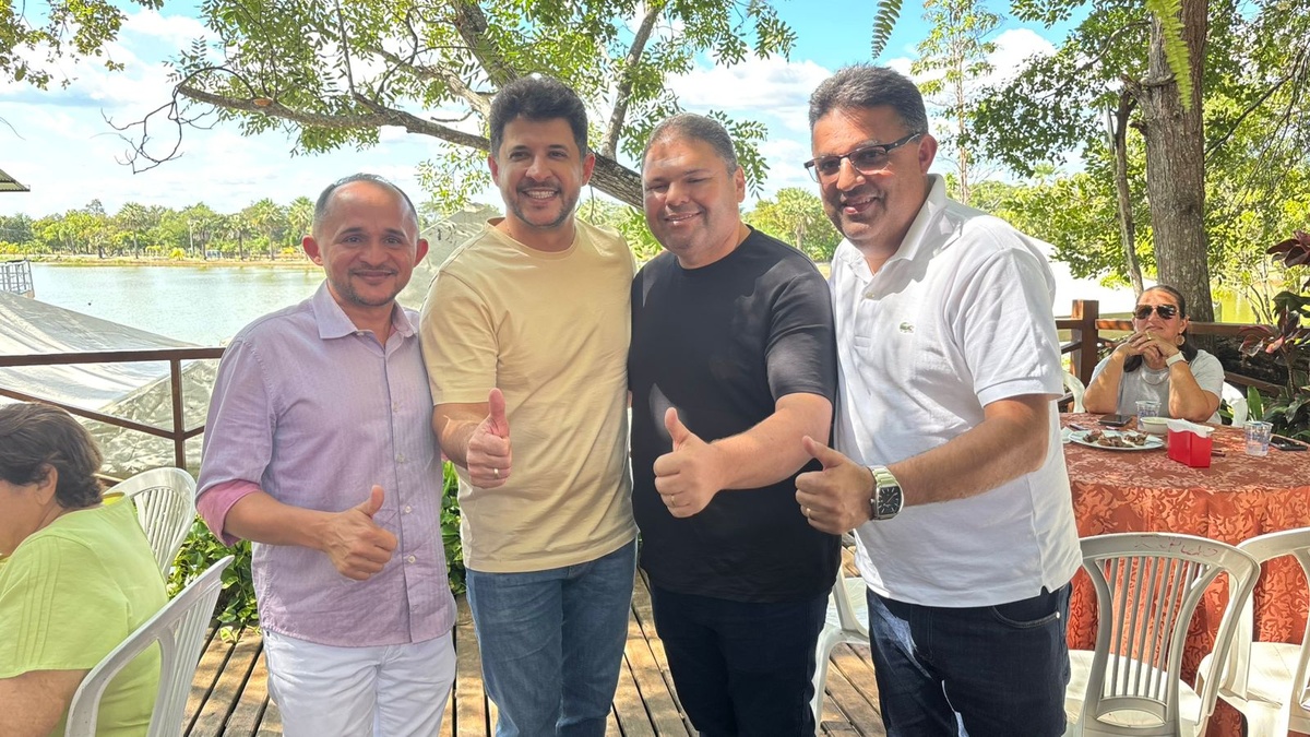Encontro de prefeitos em Demerval Lobão fortalece união e troca de experiências