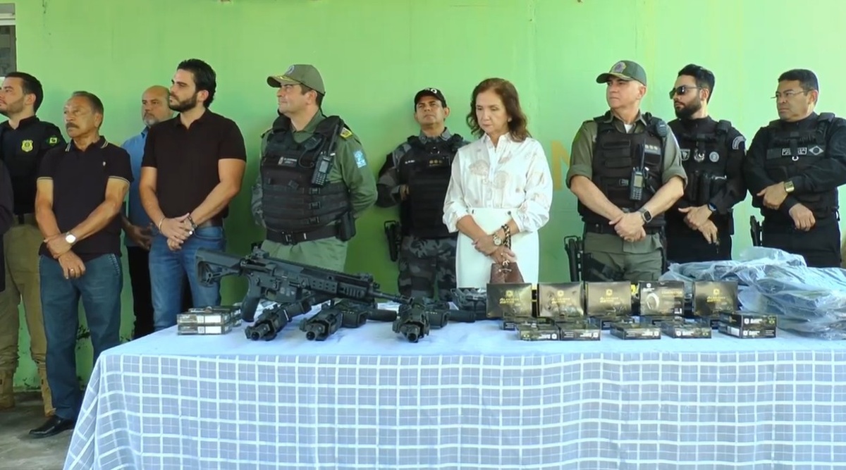 Entrega de novos equipamentos para PM em Floriano