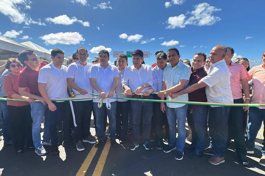 Governo do Piauí leva obras e saúde digital a São José do Peixe Governo do Piauí leva obras e saúde digital a São José do Peixe