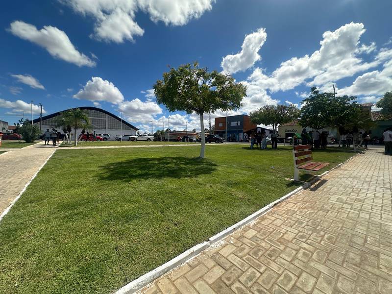 Governo do Piauí leva obras e saúde digital a São José do Peixe