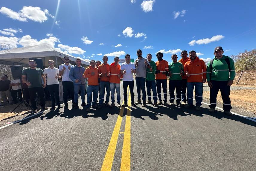 Governo do Piauí leva obras e saúde digital a São José do Peixe Governo do Piauí leva obras e saúde digital a São José do Peixe