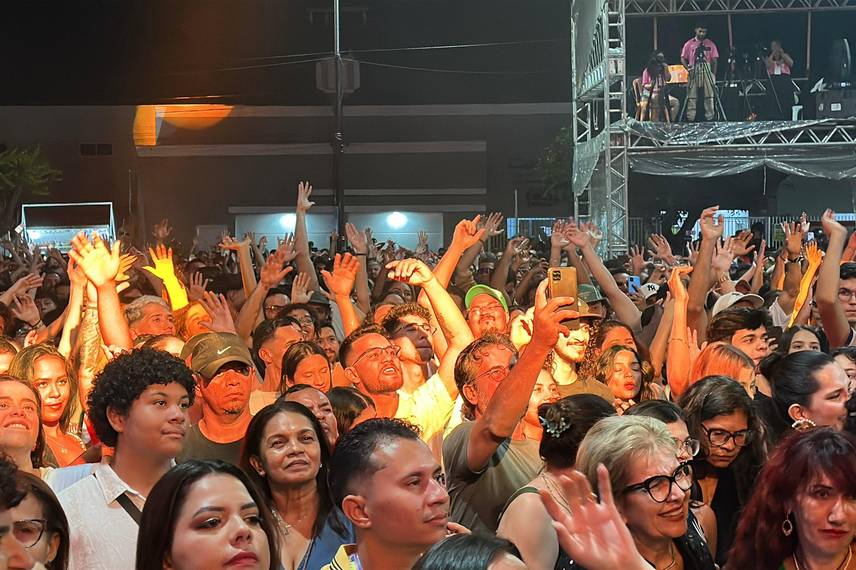Música e cultura dominam a segunda noite do Festival de Inverno em Pedro II Música e cultura dominam a segunda noite do Festival de Inverno em Pedro II