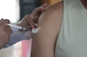 Número de casos de síndrome respiratória é o maior dos últimos 2 anos (Foto: Paulo Pinto/Agência Brasil)