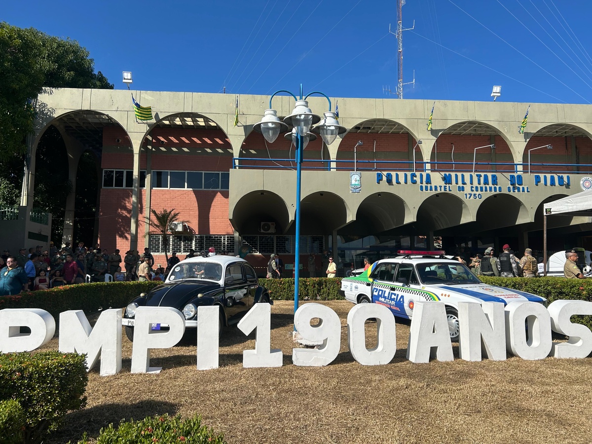 Polícia Militar do Piauí celebra 190 anos com promoção de mais de 400 militares