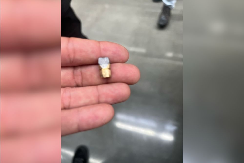 Promotor de vendas é atingido por bala perdida dentro de supermercado em Floriano