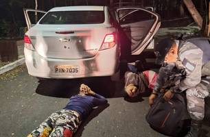 Quadrilha é presa após roubo de carro e confronto com a PM em Teresina (Foto: Divulgação/PMPI)