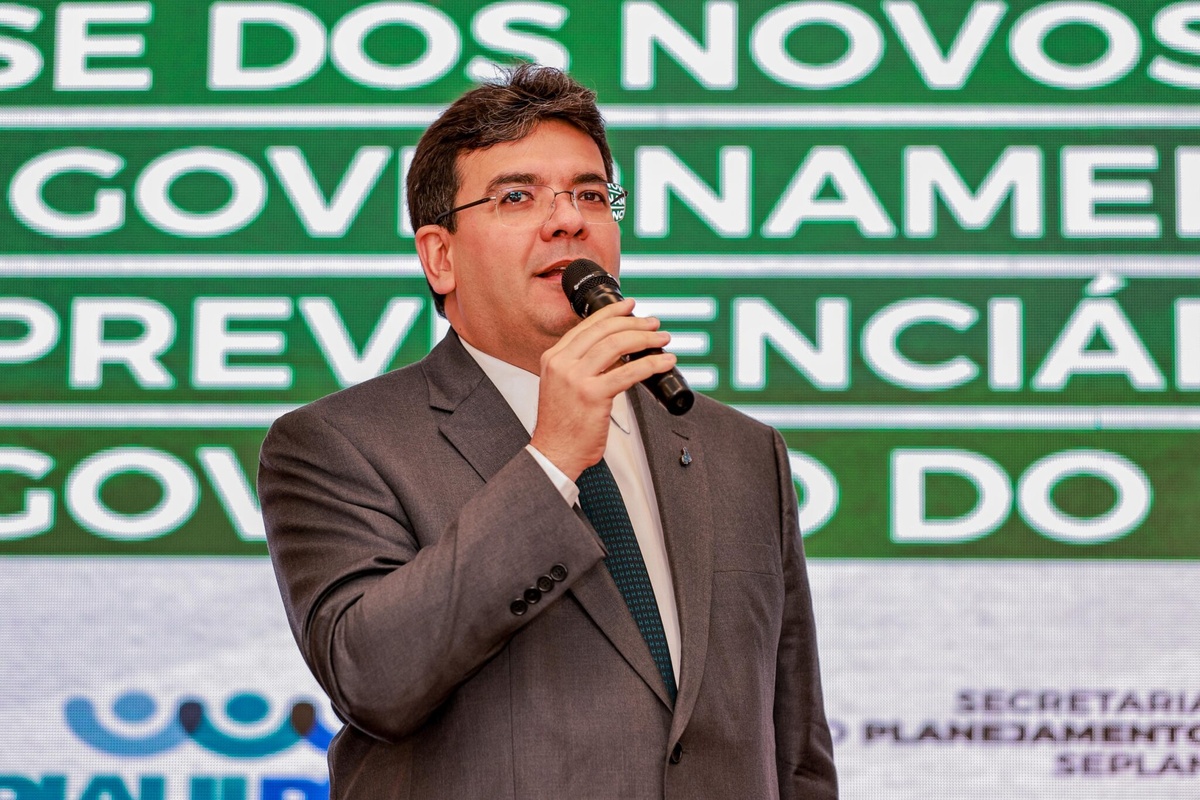Rafael Fonteles anuncia novos concursos para oxigenar o serviço público do Piauí