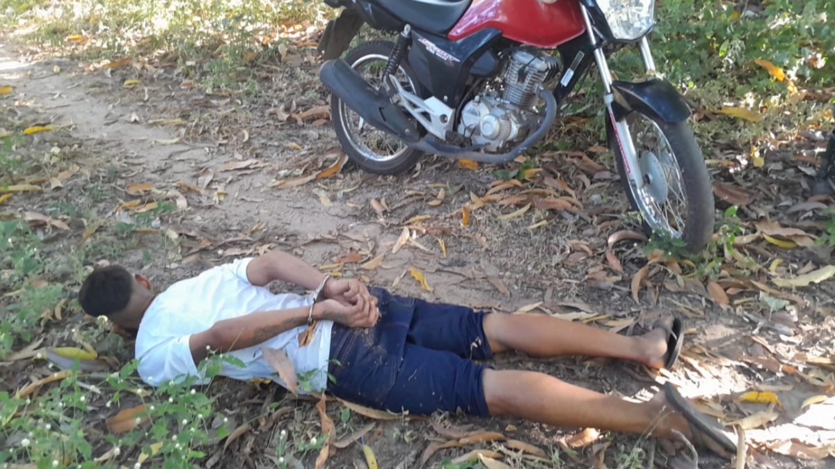 Assaltante disfarçado de entregador é preso após roubar moto em Teresina