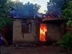 Carregador pega fogo e incendeia casa em Altos; família perdeu tudo