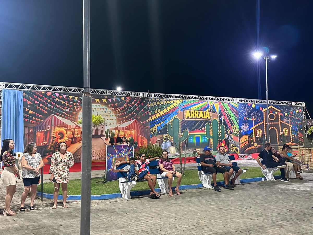 Caxingó encerra tradicional Arraiá do Povo com muita cultura e grande show musical