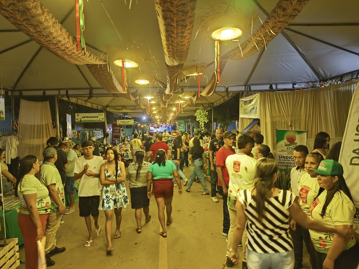 Circuito de Feiras valoriza Agricultura Familiar em São João do Arraial