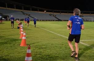 Com apoio de Evaldo Gomes, Albertão recebe o Cross Urbano CAIXA (Foto: Reprodução)