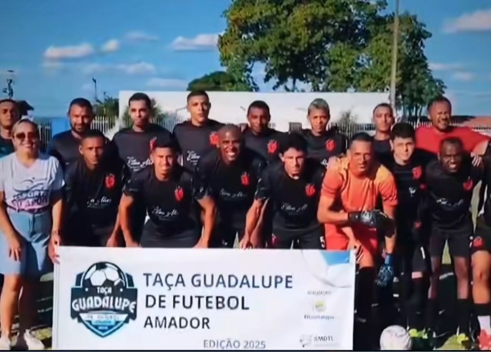 Com final emocionante, Cruzeta FC conquista taça do Campeonato Guadalupense 2025