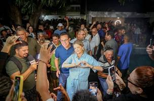 Deputada é homenageada por sua dedicação ao povo parnaibano e piauiense (Foto: Reprodução)