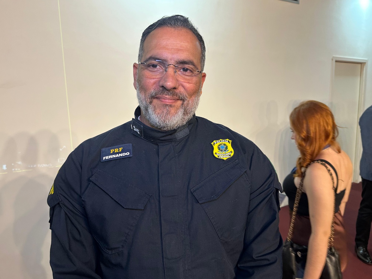 Diretor-geral da PRF, Fernando Oliveira