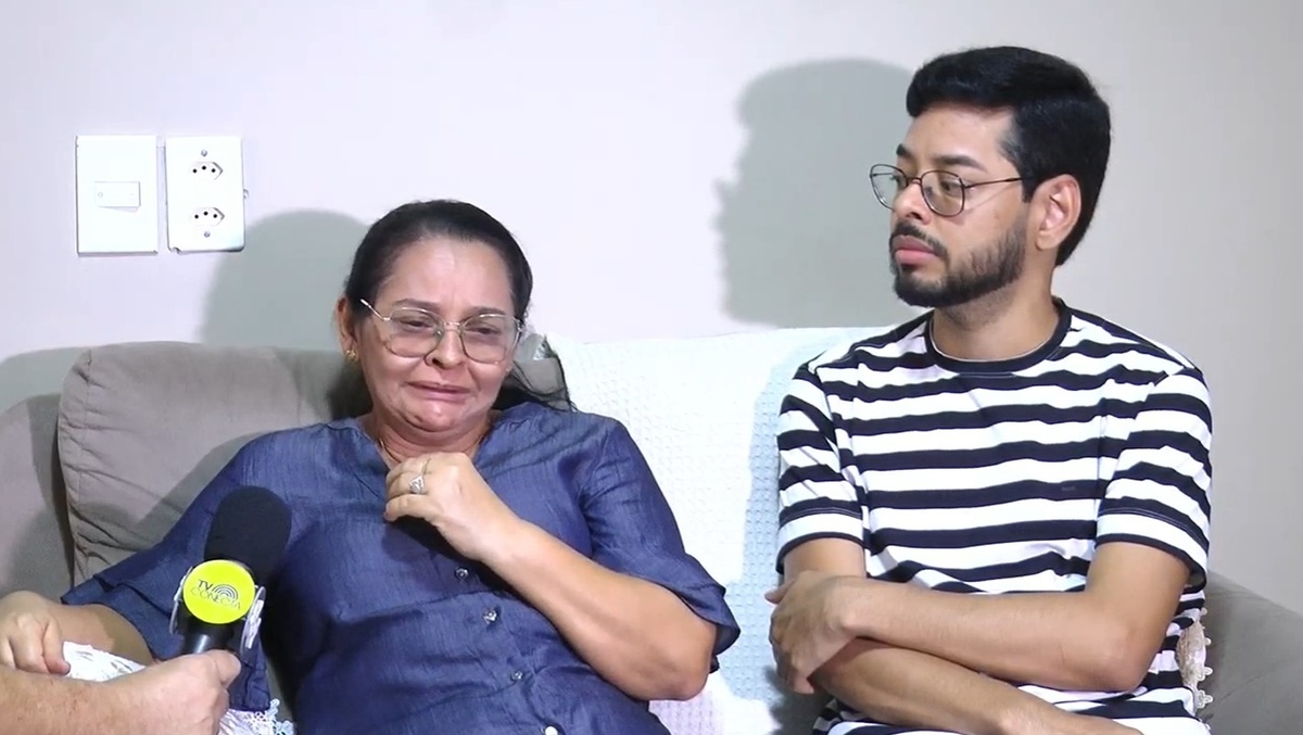 Dona Adalzira se emociona ao lembrar de sua trajetória com Pedro
