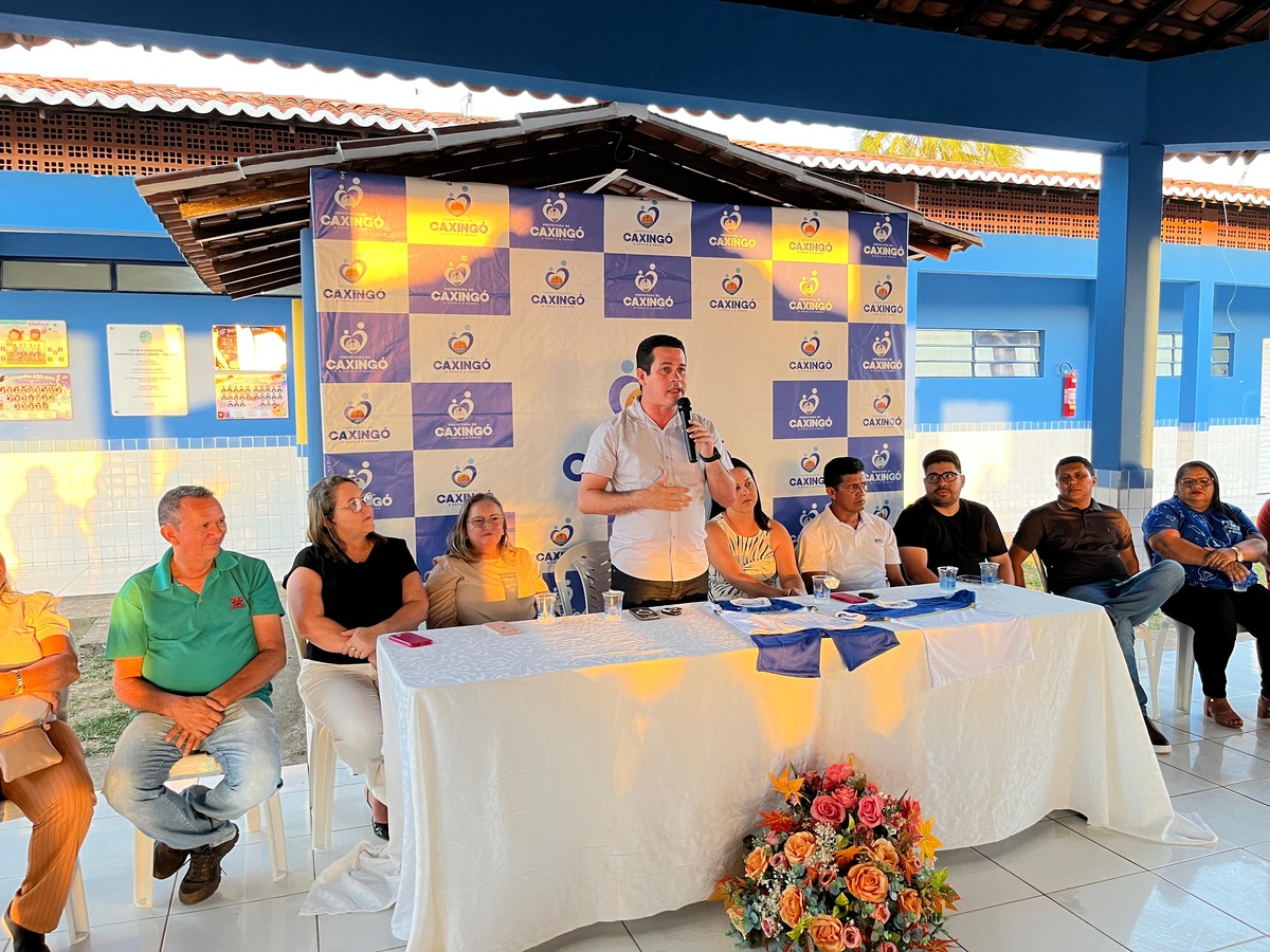 Escola Tia Lala é reinaugurada com nova estrutura e fardamento em Caxingó