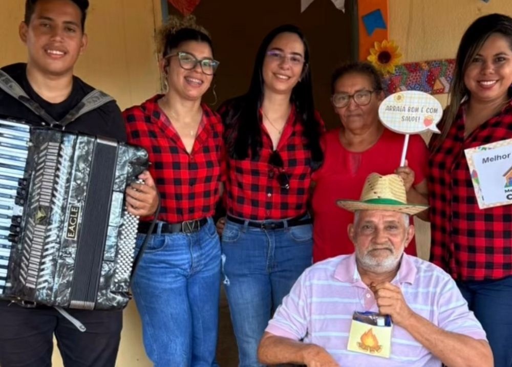 Esperantina leva arraiá a casas de pacientes do programa 'Melhor em Casa'