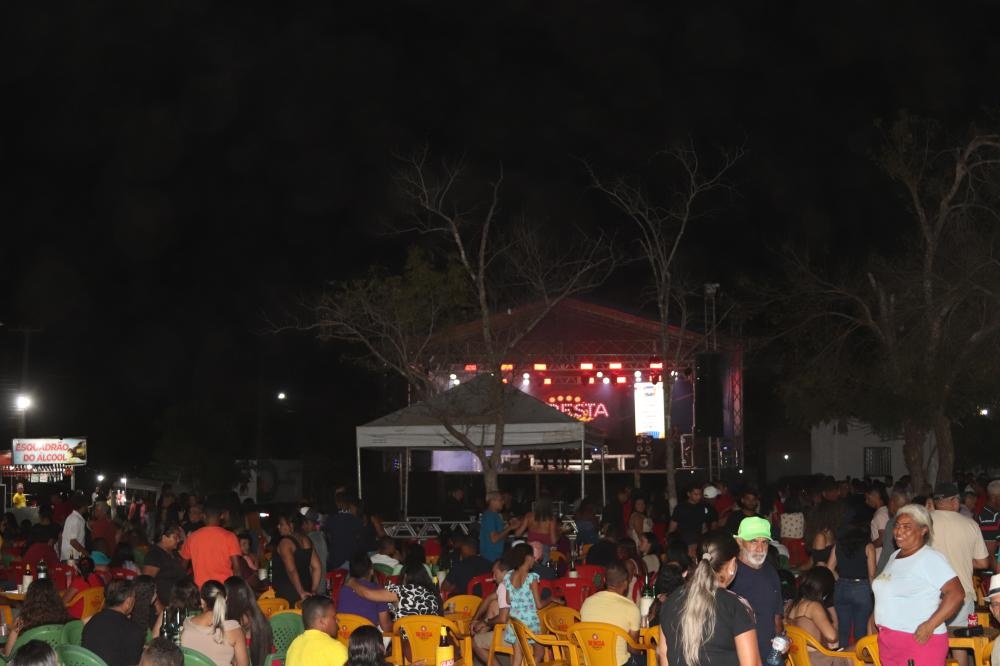 Festejos no Povoado Sossego encerram com grande animação em Hugo Napoleão