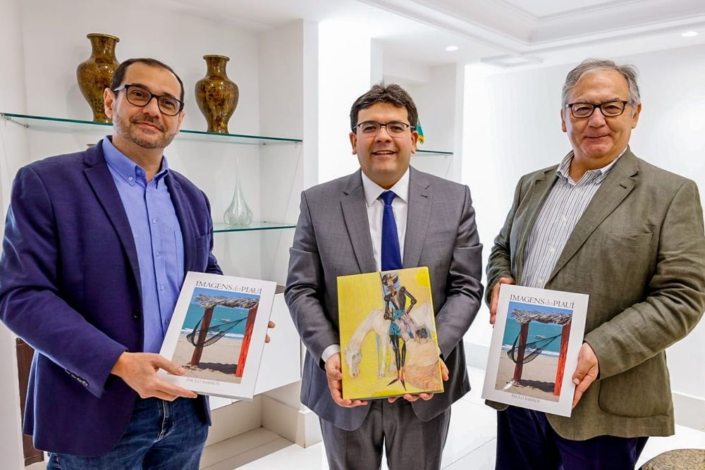 Governador Rafael Fonteles com os representantes do Grupo Cobra